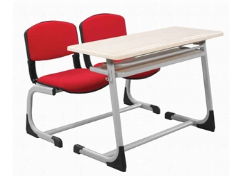 İki öğrencinin kullanımı için 