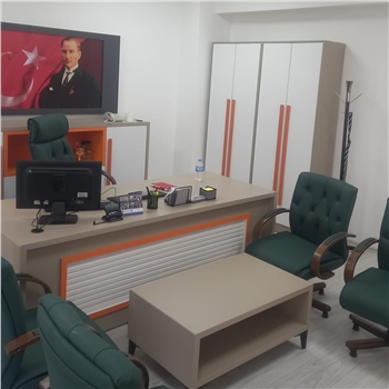 Ofis Masaları