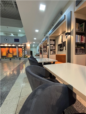 OTURMA VE BEKLEME ALANLARI